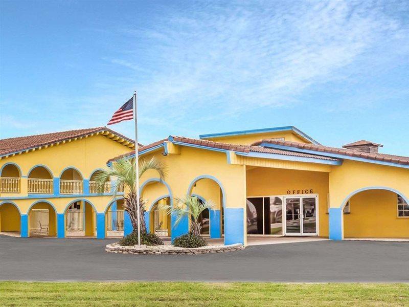 Days Inn By Wyndham San Antonio Lytle Luaran gambar