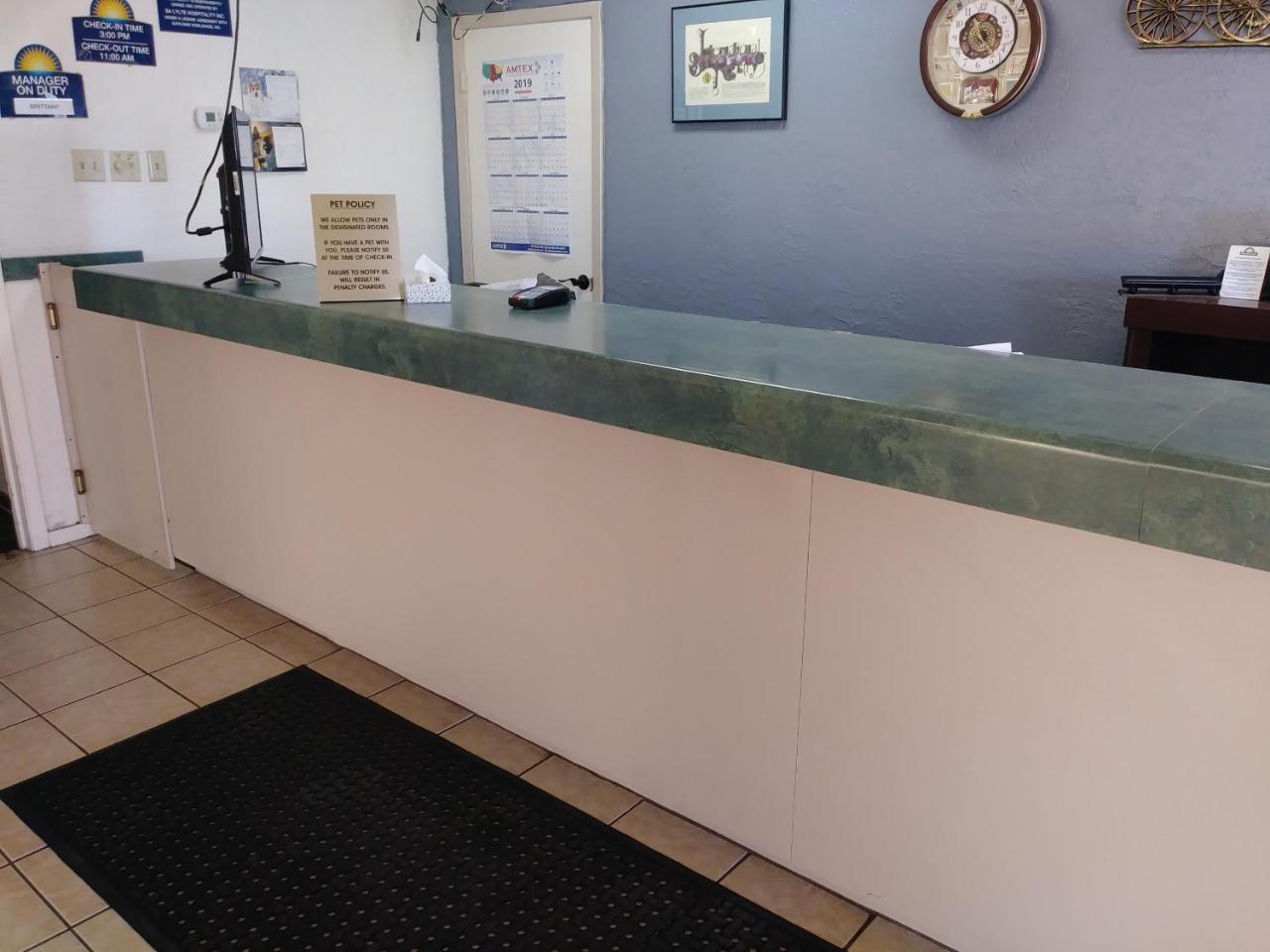Days Inn By Wyndham San Antonio Lytle Luaran gambar