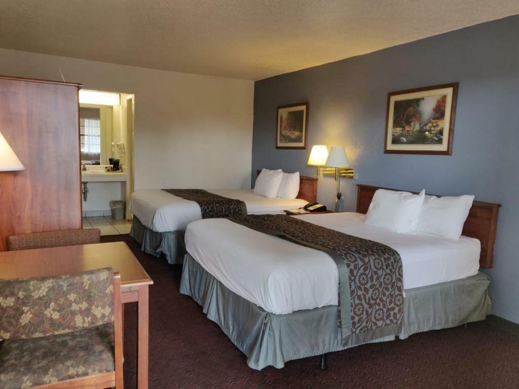 Days Inn By Wyndham San Antonio Lytle Luaran gambar